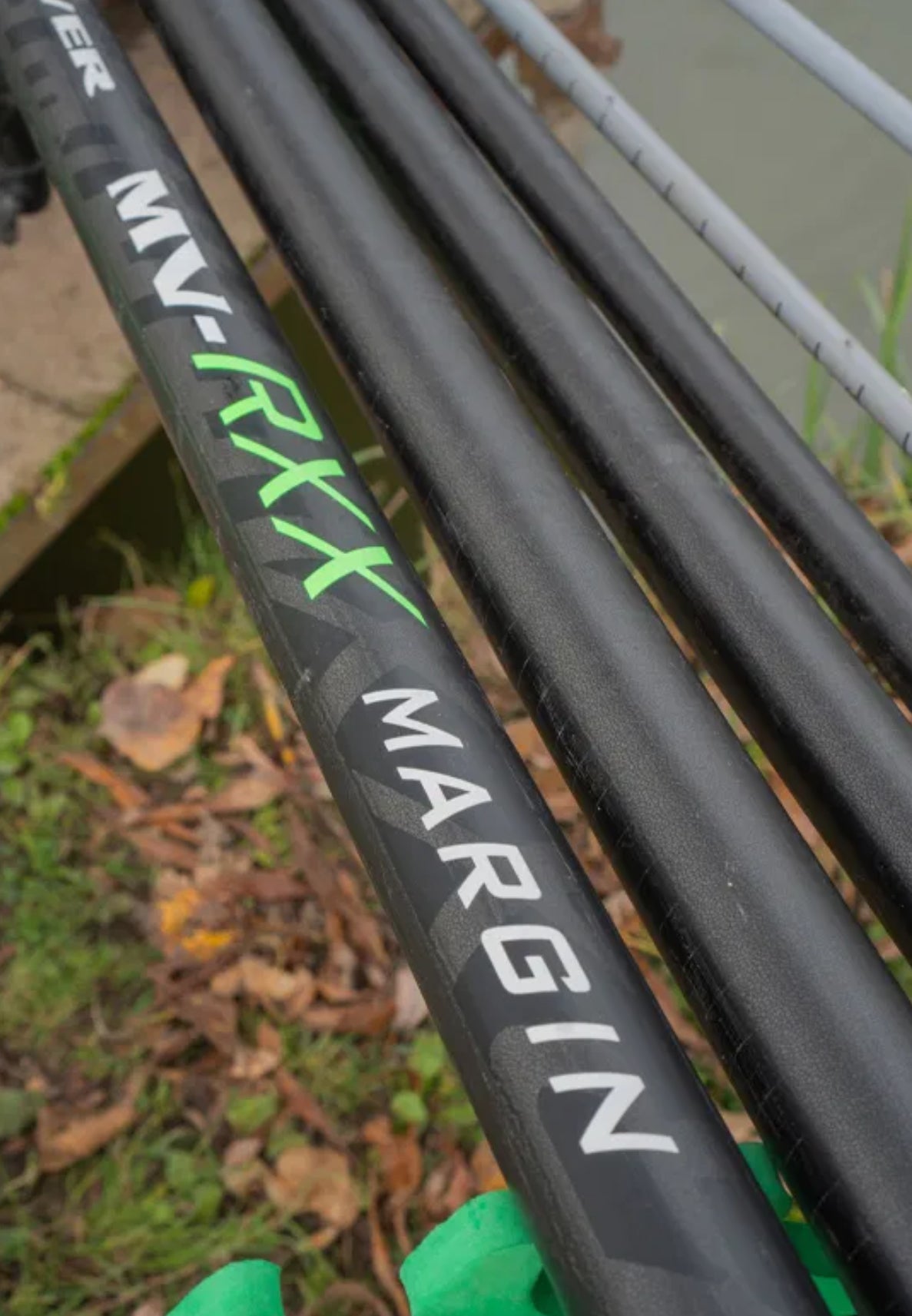 MV-RXX 9.0m MARGIN POLE ( FULL PACKAGE )