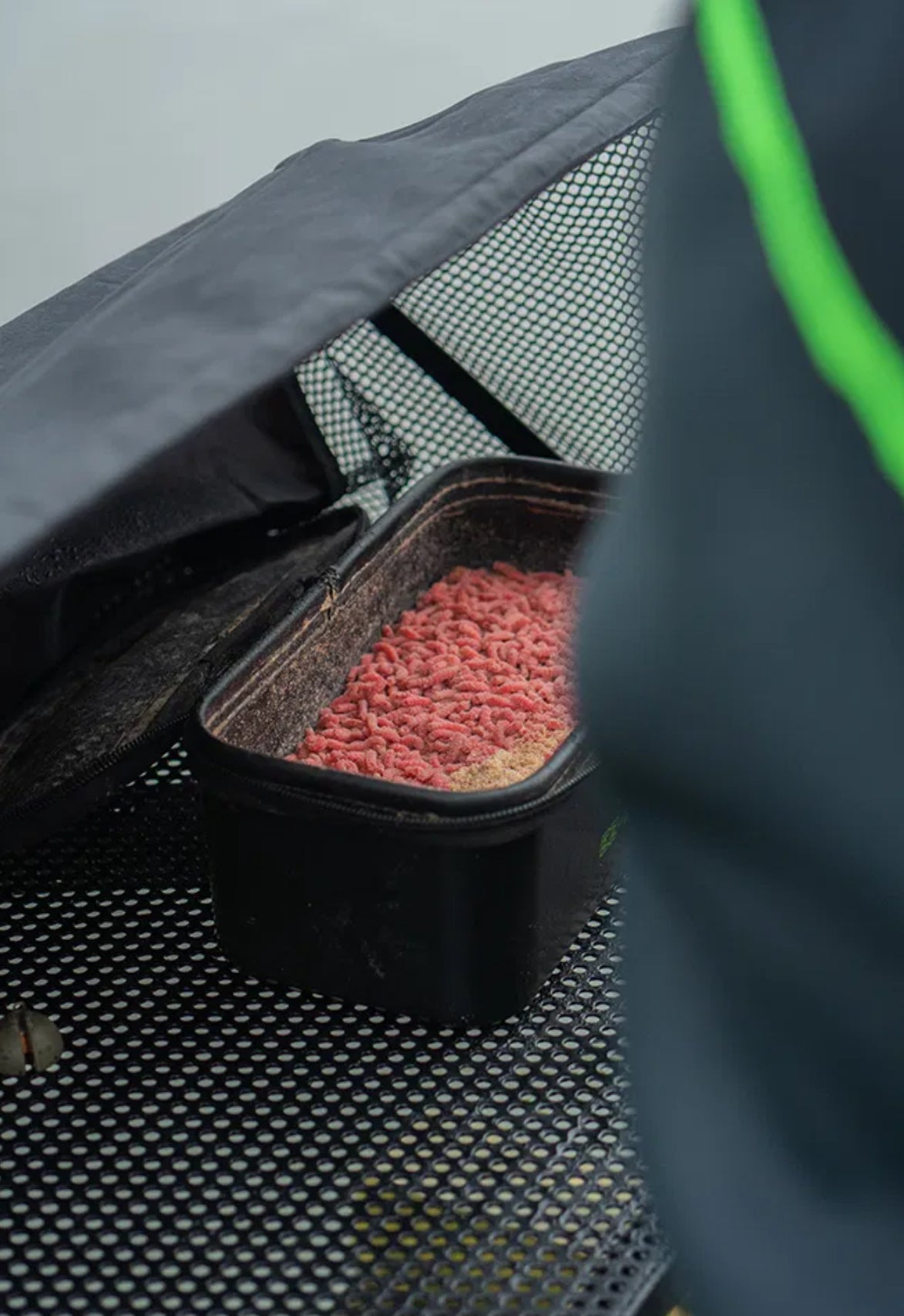 QUICK LOCK - MAVER SIDE TRAY WITH AWNING (L)