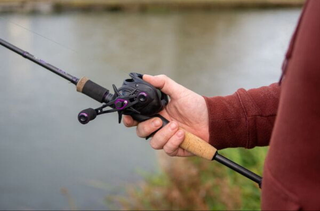 Wychwood - Agitator S1 300L Baitcasting Fishing Reel