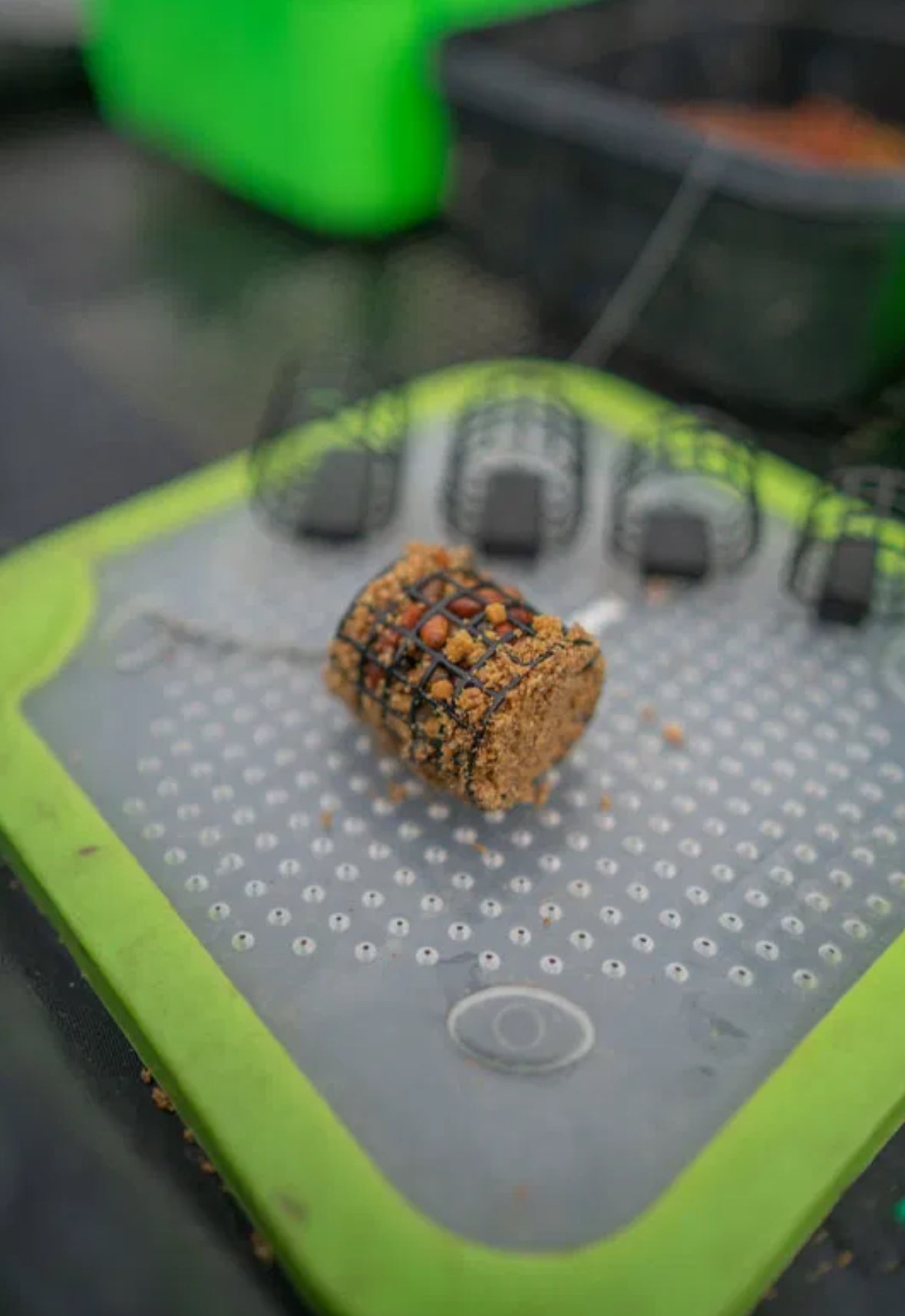 MAVER X-LARGE 40G CAGE FEEDER